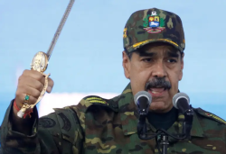 Trump habló por teléfono con Maduro la semana pasada, según medios